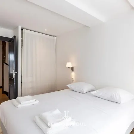 Au 106 Lovely House Historic Center 6 Guests Hébergement de vacances *