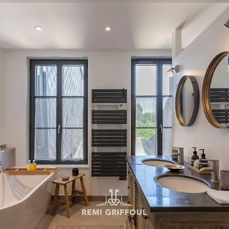 Au 106 Lovely House Historic Center 6 Guests Hébergement de vacances *